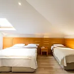 My Rose Hotel